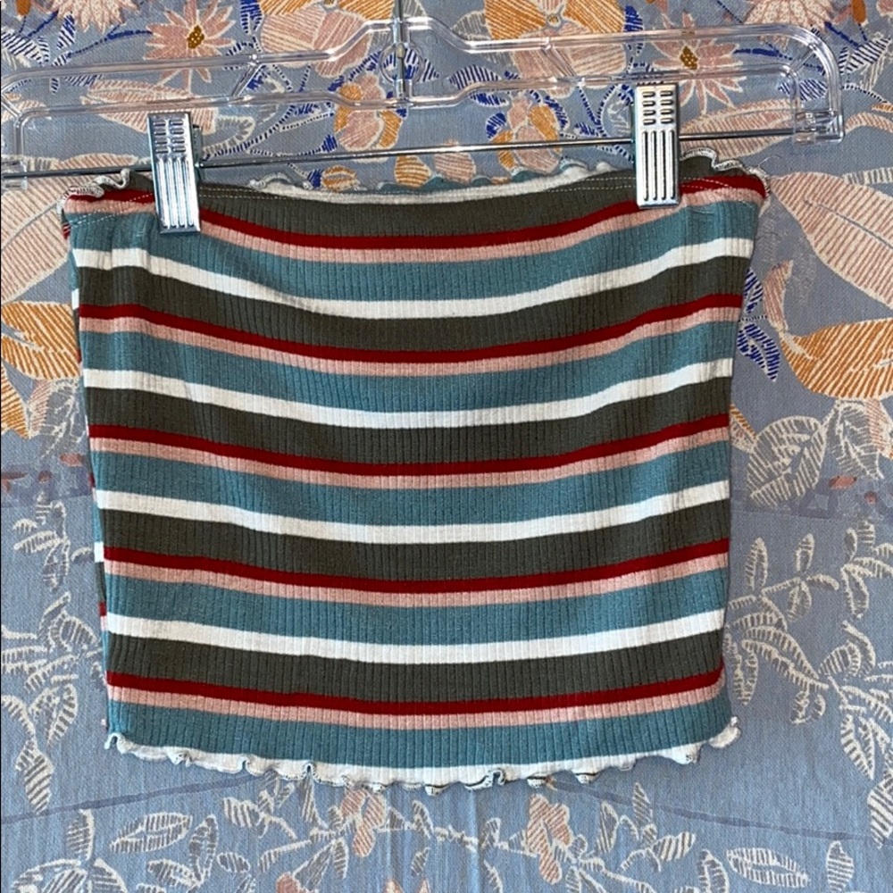 Medium Soft Fabric Cropped Tube Top